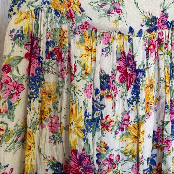 Lucca Couture Casual Summer Dress with a Bright Floral Design Size S - Picture 2 of 9